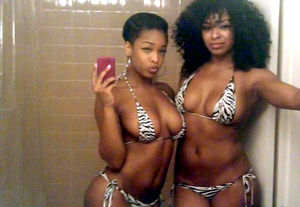 Horny Black Girls Selfies