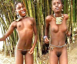 Naked African Wife - african teen girl nude porn pics.