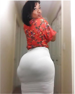 big booty mature moms
