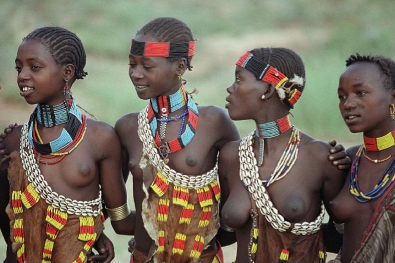 грудь женщин африки фото 49